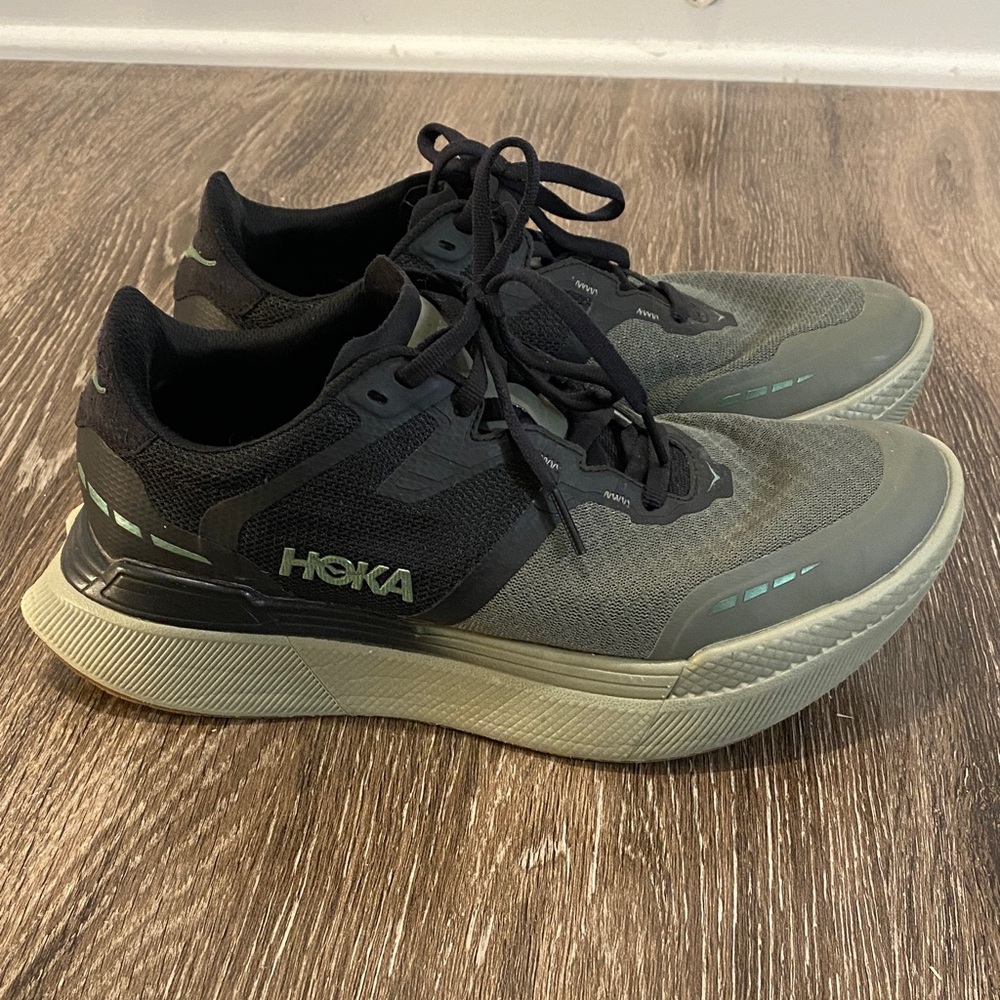 Hoka Gray, Black & Mint Performance Running Shoes (Transport X Unisex)